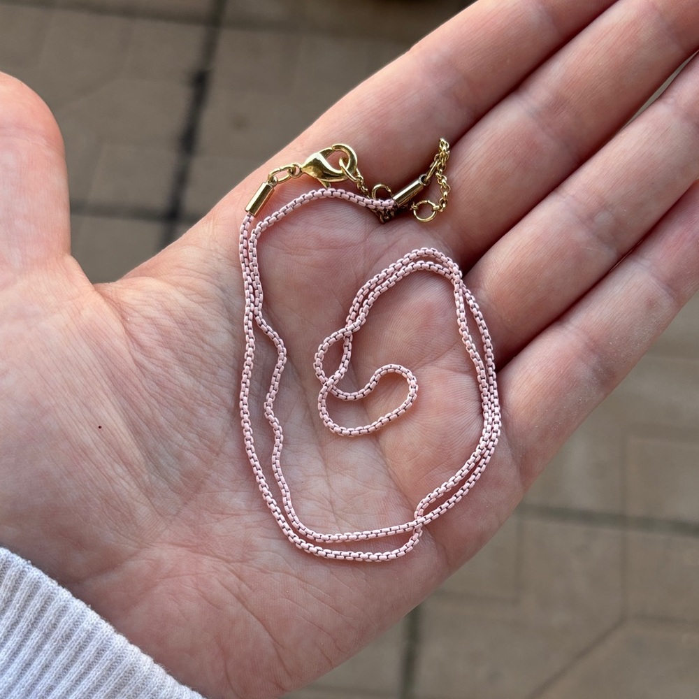 Elegant Pearl, Pink and Gold Necklace Set - Picture 5 of 6